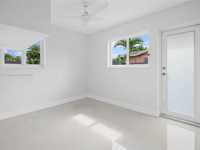 46XX SW 89th Pl # 0, Miami FL 33165