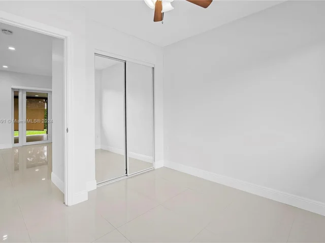 46XX SW 89th Pl # 0, Miami FL 33165