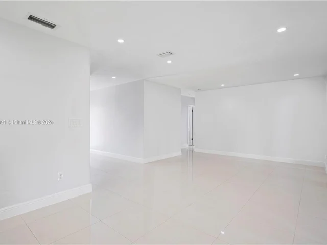 46XX SW 89th Pl # 0, Miami FL 33165