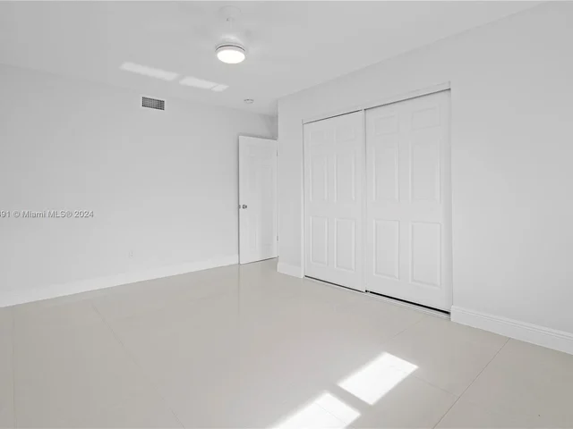 46XX SW 89th Pl # 0, Miami FL 33165