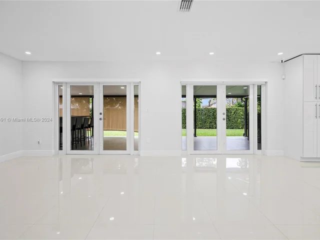 46XX SW 89th Pl # 0, Miami FL 33165