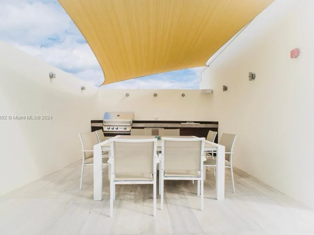 6620 Indian Creek Dr # 708, Miami Beach FL 33141