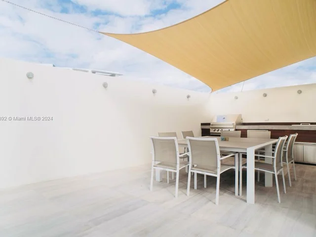 6620 Indian Creek Dr # 708, Miami Beach FL 33141