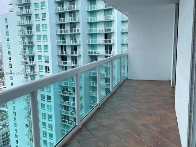 1800 N Bayshore Dr # 4104, Miami FL 33132