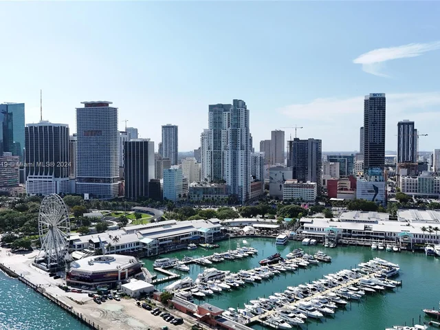 244 Biscayne Blvd # 446, Miami FL 33132