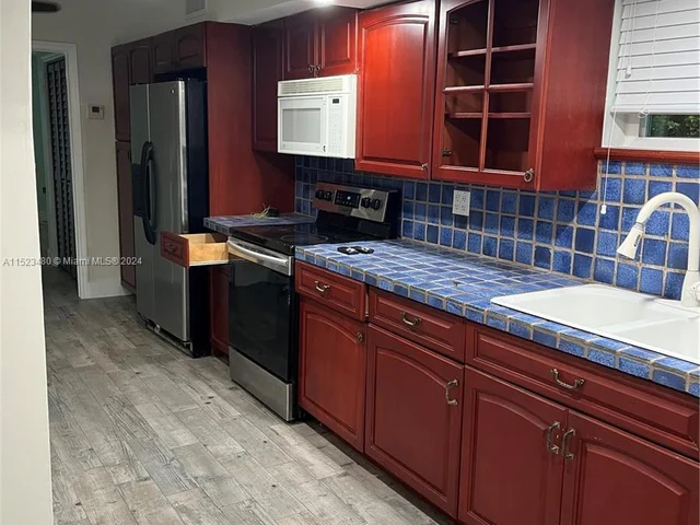 724 Tamiami Canal Rd, Miami FL 33144