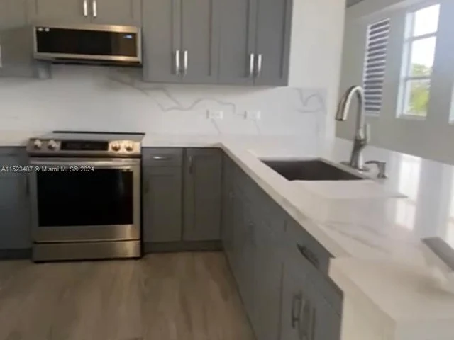 1791 NE Miami Gardens Dr # E202, Miami FL 33179