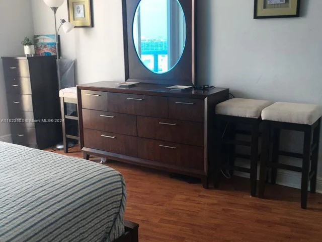 6515 Collins Ave # 1410, Miami Beach FL 33141