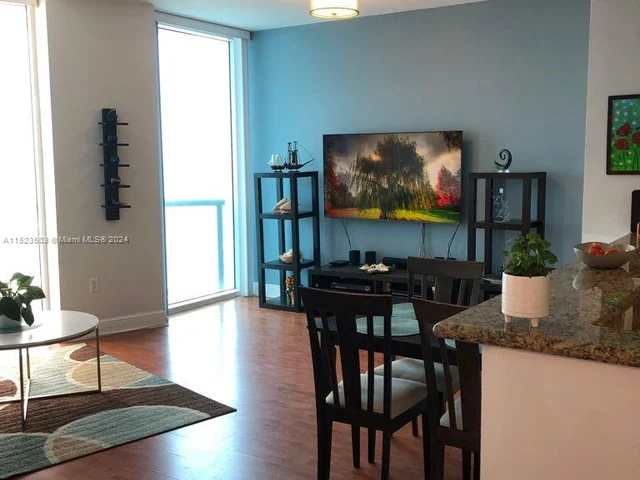 6515 Collins Ave # 1410, Miami Beach FL 33141