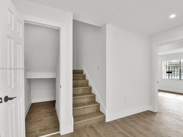 21130 NW 39th Ave, Miami Gardens FL 33055