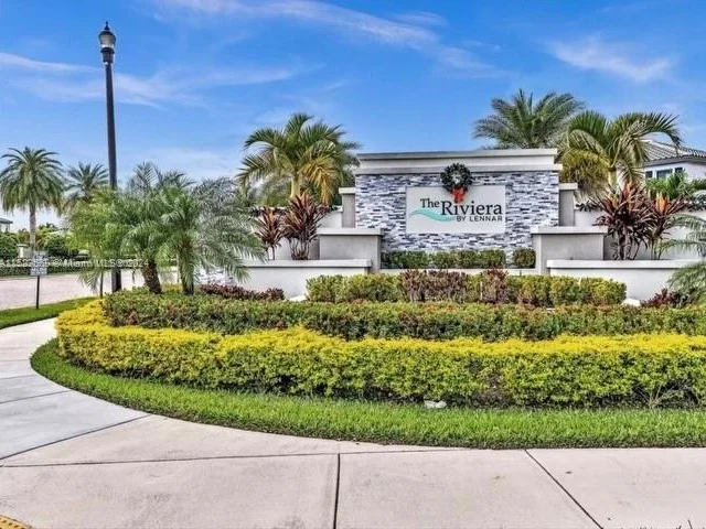 2604 SE 11th Ct, Homestead FL 33035