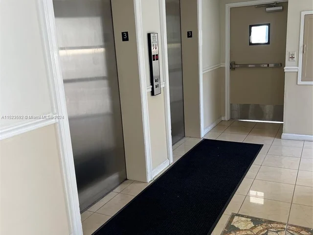 16909 N Bay Rd # 310, Sunny Isles Beach FL 33160