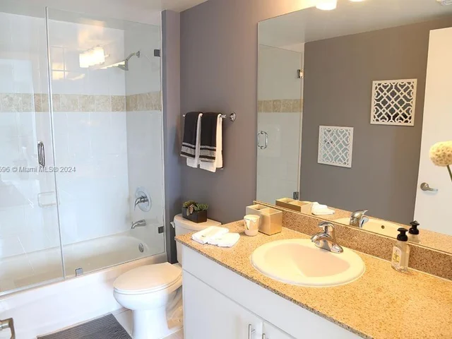 1861 NW S River Dr # 906, Miami FL 33125