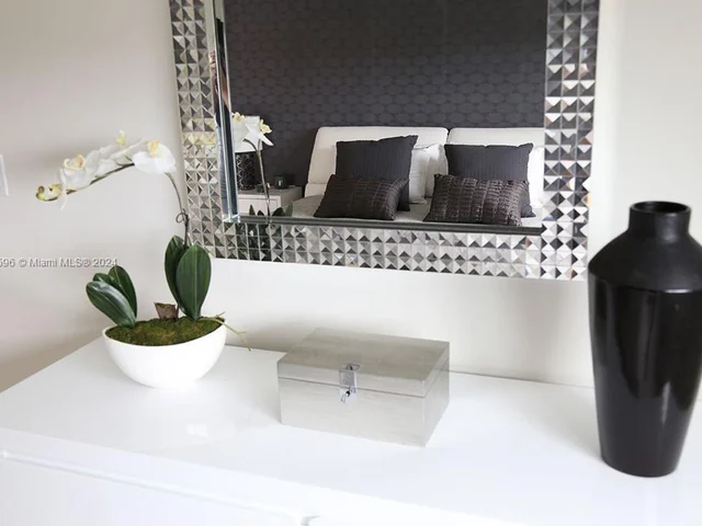 1861 NW S River Dr # 906, Miami FL 33125