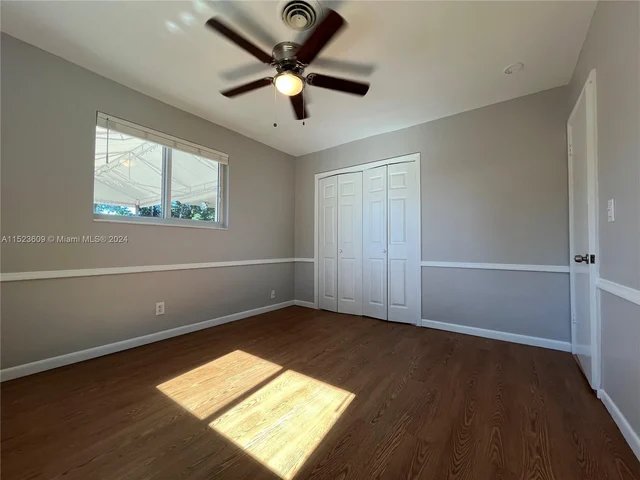 4973 SW 91st Ter, Cooper City FL 33328