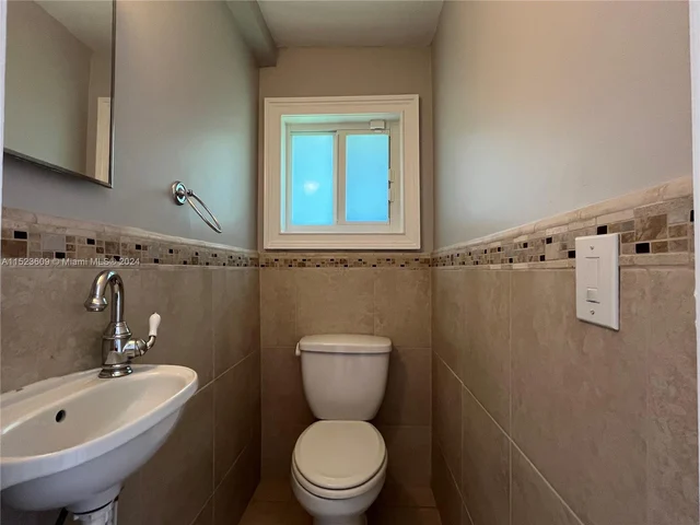 4973 SW 91st Ter, Cooper City FL 33328