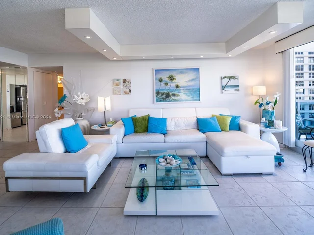 3800 S Ocean Dr # 721, Hollywood FL 33019