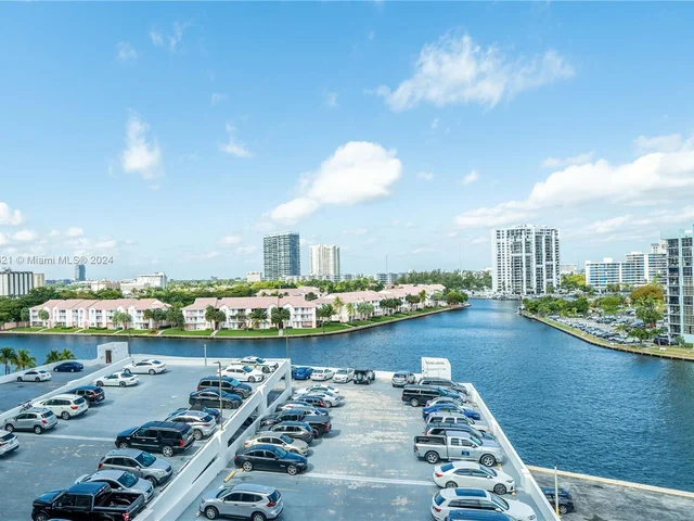 3800 S Ocean Dr # 721, Hollywood FL 33019