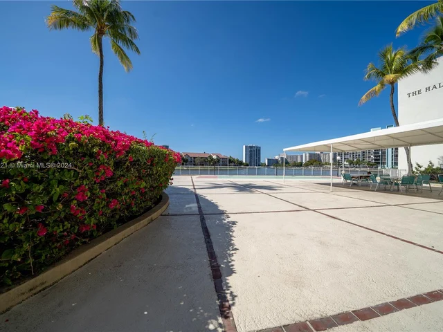 3800 S Ocean Dr # 721, Hollywood FL 33019