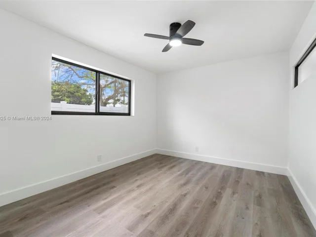 700 NE 23rd Ave # 1, Pompano Beach FL 33062