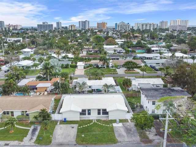 700 NE 23rd Ave # 1, Pompano Beach FL 33062