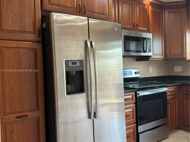 5371 Madison Rd # B, Delray Beach FL 33484