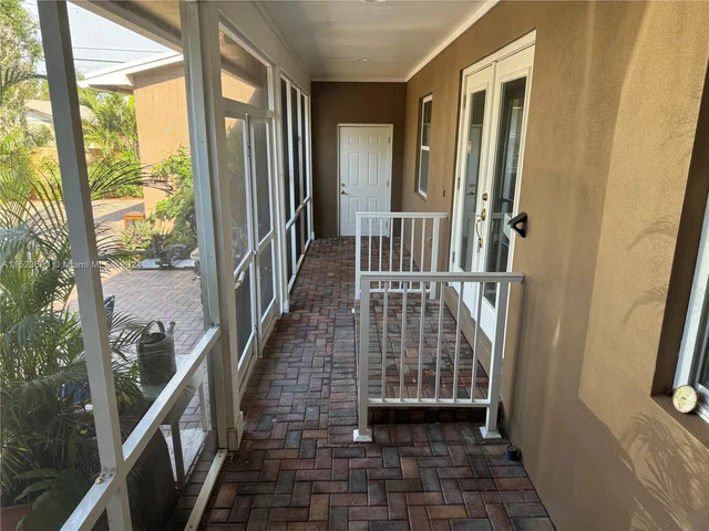 5371 Madison Rd # B, Delray Beach FL 33484