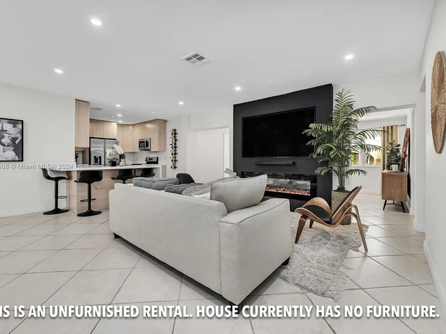 411 NE 58th Ct, Oakland Park FL 33334