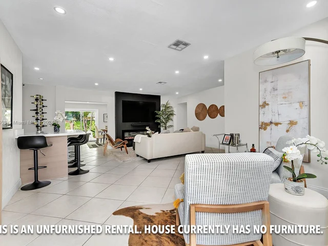 411 NE 58th Ct, Oakland Park FL 33334