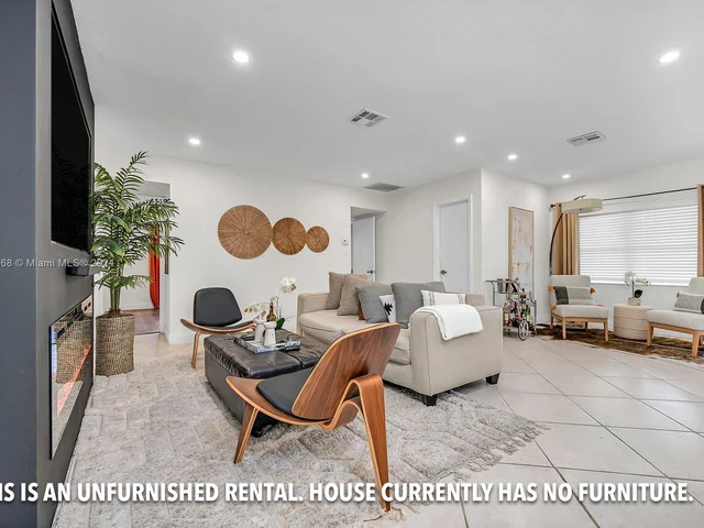 411 NE 58th Ct, Oakland Park FL 33334