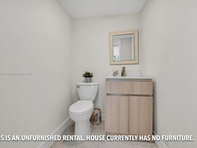 411 NE 58th Ct, Oakland Park FL 33334