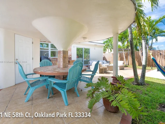 411 NE 58th Ct, Oakland Park FL 33334