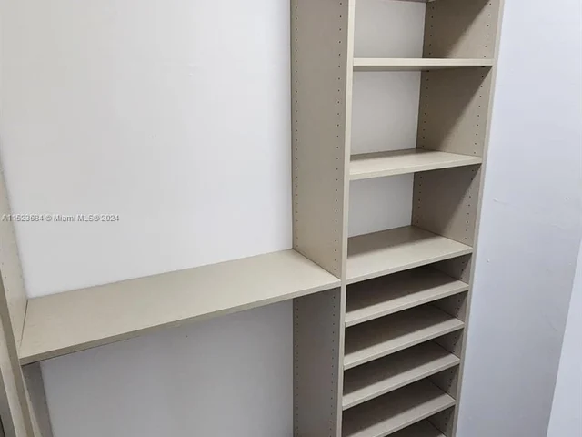 2350 NE 135th St # 914, North Miami FL 33181