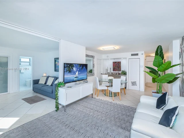 7933 West Dr # 1026, North Bay Village FL 33141