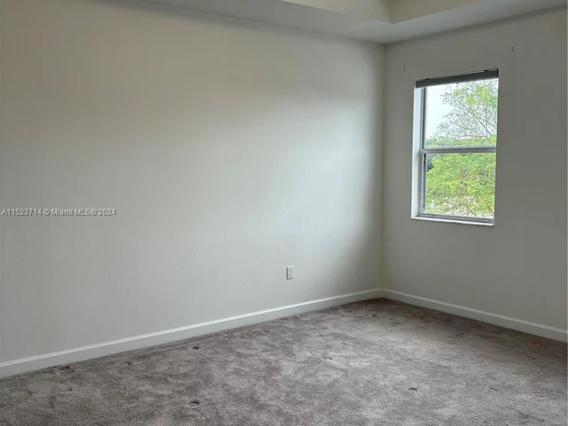 13612 SW 184th Ln, Miami FL 33177