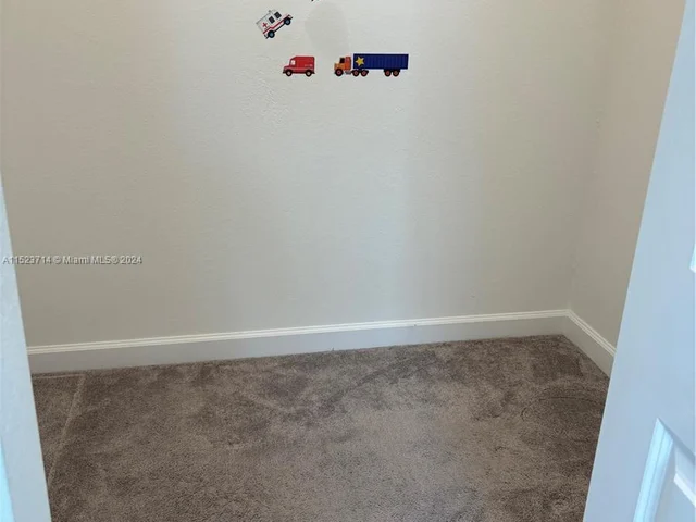 13612 SW 184th Ln, Miami FL 33177