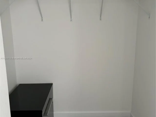 13612 SW 184th Ln, Miami FL 33177