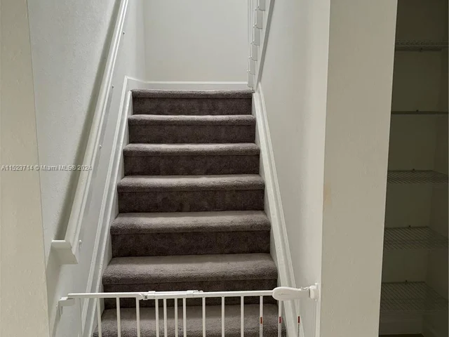 13612 SW 184th Ln, Miami FL 33177