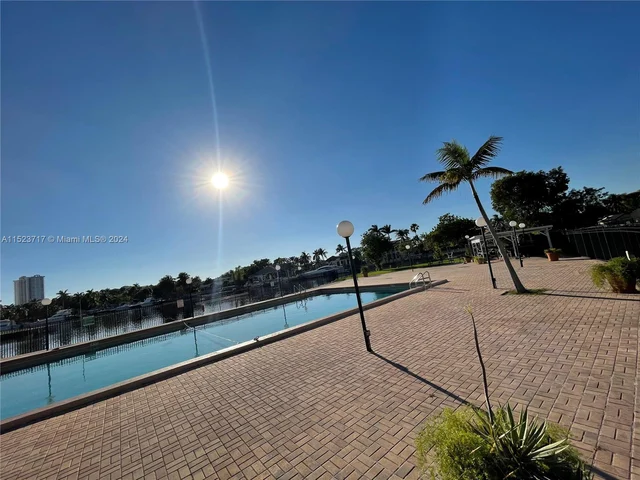 501 Three Islands Blvd # 410, Hallandale Beach FL 33009