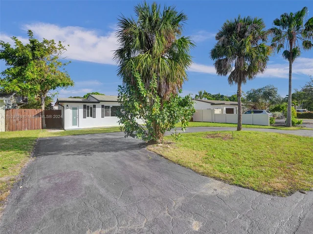 509 NE 28th St, Wilton Manors FL 33334