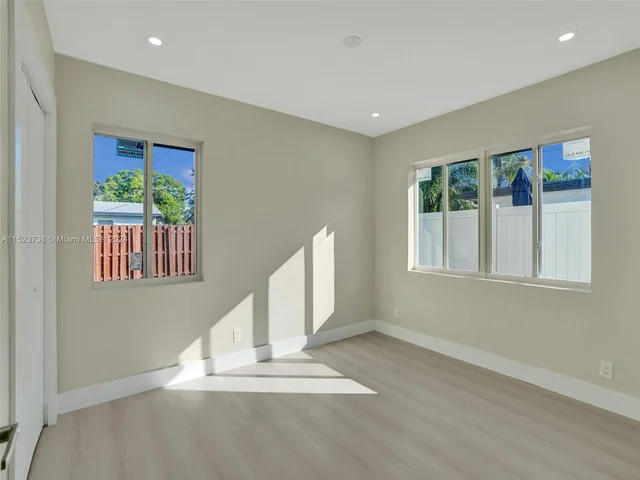 509 NE 28th St, Wilton Manors FL 33334