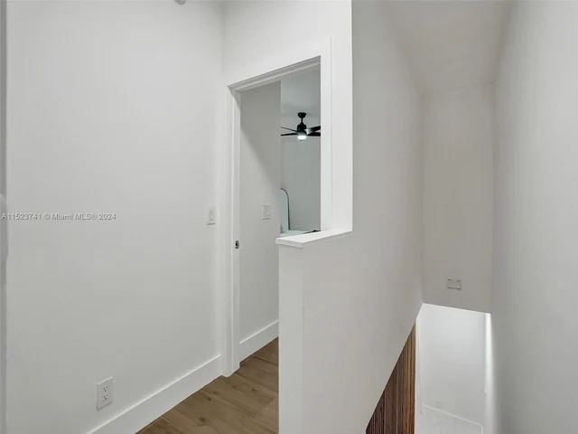 912 Sevilla Cir, Weston FL 33326