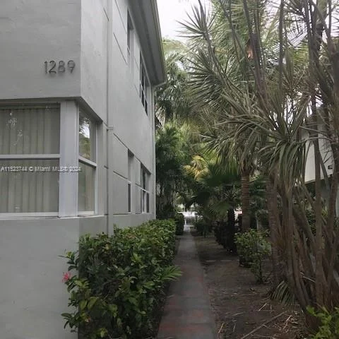 1289 Marseille Dr # 50, Miami Beach FL 33141