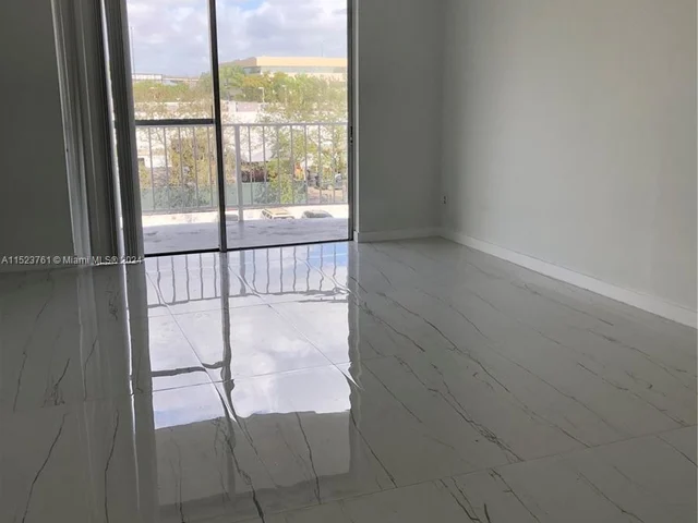 488 NW 165th St Rd # 409, Miami FL 33169
