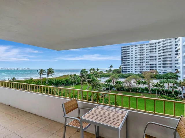 177 SE Ocean Lane Dr # 509, Key Biscayne FL 33149
