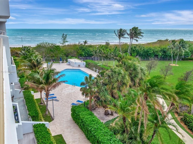 177 SE Ocean Lane Dr # 509, Key Biscayne FL 33149