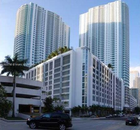 950 Brickell Bay Dr # 1107, Miami FL 33131