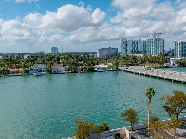 1455 N Treasure Dr # F, North Bay Village FL 33141