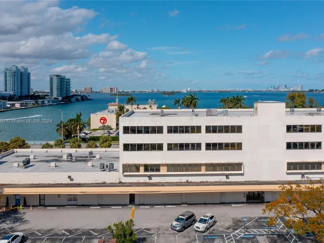 1455 N Treasure Dr # F, North Bay Village FL 33141