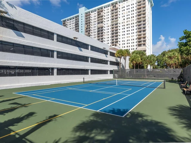1201 S Ocean Dr # 314S, Hollywood FL 33019